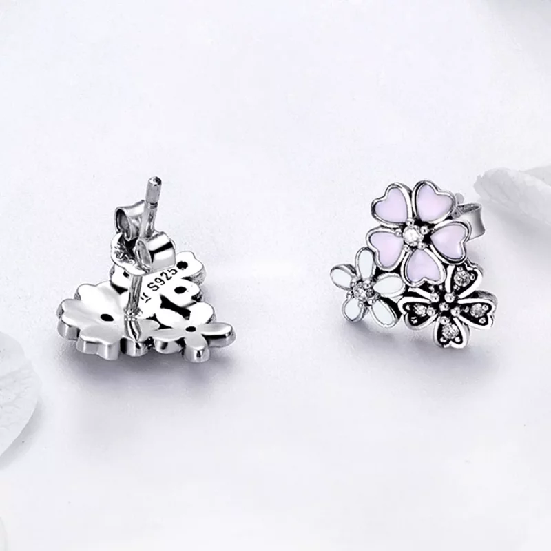 (imagen para) Pendientes de botón estilo Pandora con margaritas y flores de cerezo en plata - - Ver 4