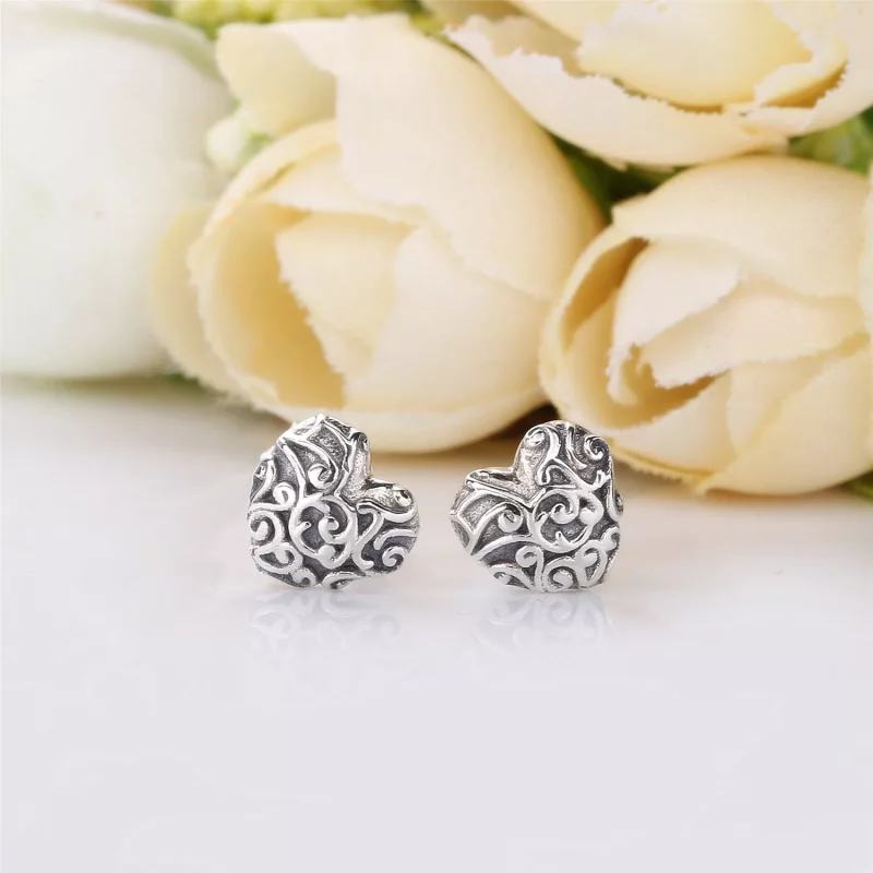 (imagen para) Pendientes en plata de ley Corazones Reales - PANDORA - Ver 2