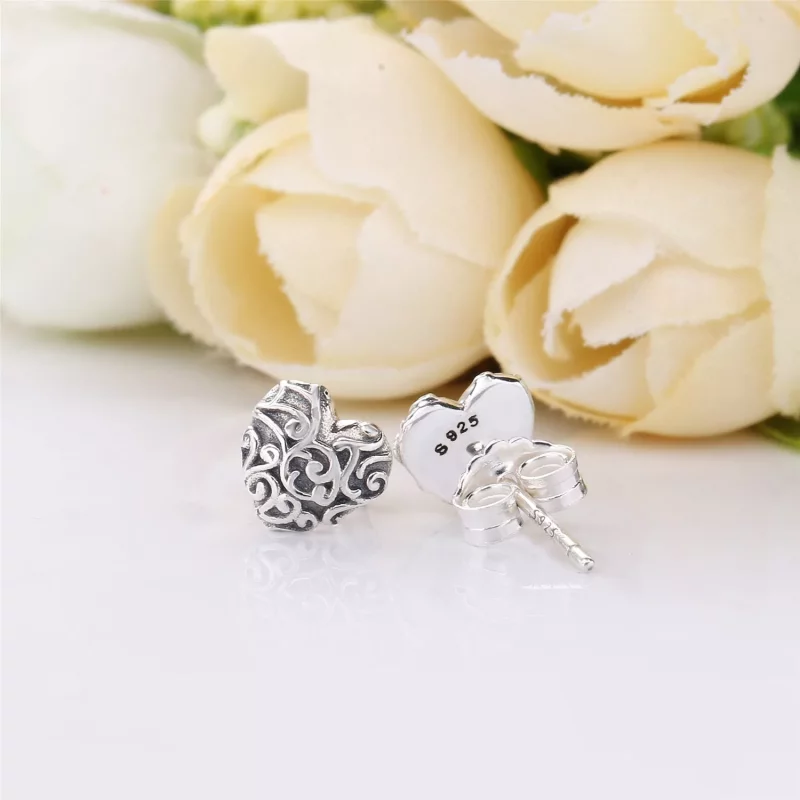 (imagen para) Pendientes en plata de ley Corazones Reales - PANDORA - Ver 3