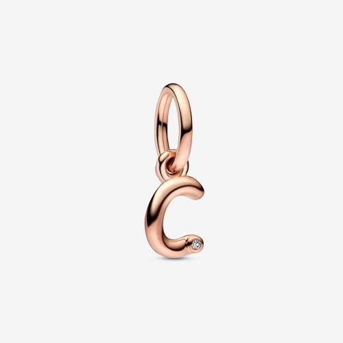 Charm colgante de letra C en forma de guión del alfabeto PANDORA - 782472C01