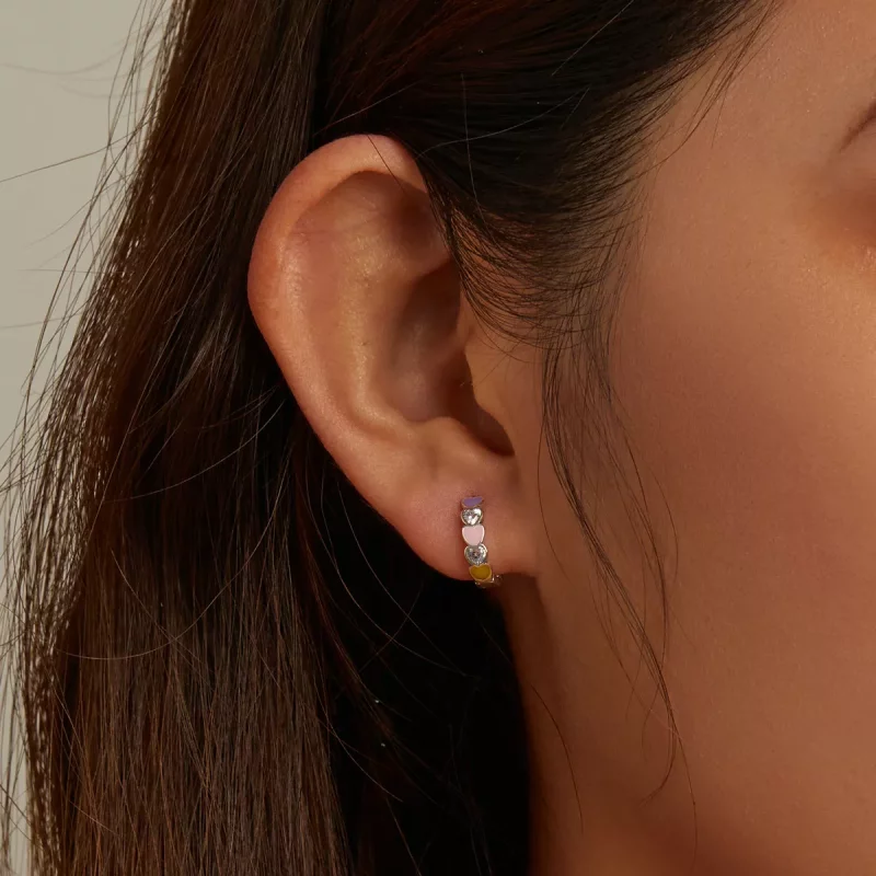 (imagen para) Aretes de aro con corazón arcoíris estilo Pandora - SCE1342 - Ver 5