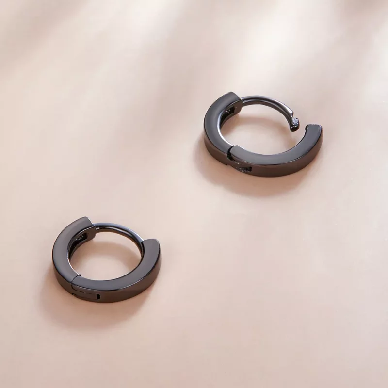 (imagen para) Pendientes de Aro de Estilo Pandora en Negro y Oro - SCE1230 - Ver 4