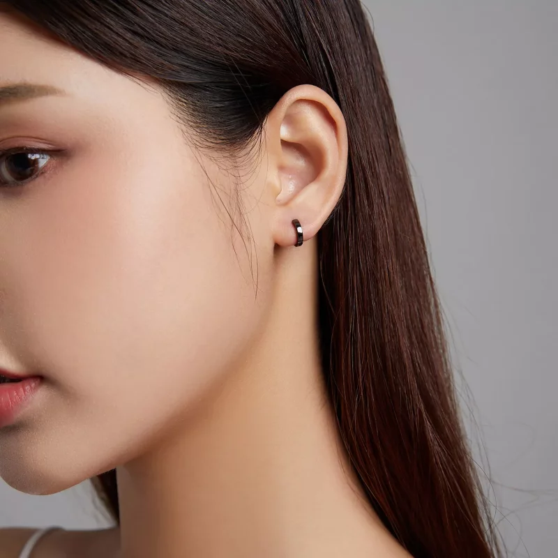 (imagen para) Pendientes de Aro de Estilo Pandora en Negro y Oro - SCE1230 - Ver 7