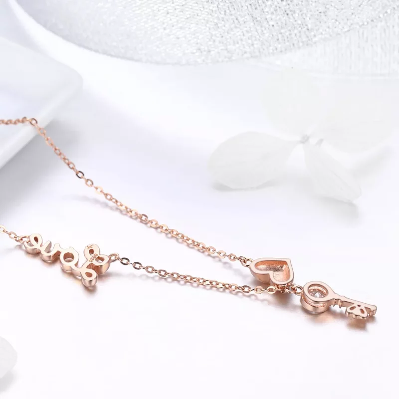 (imagen para) Collar de estilo Pandora en plata con llave de corazón - SCN292 - Ver 3