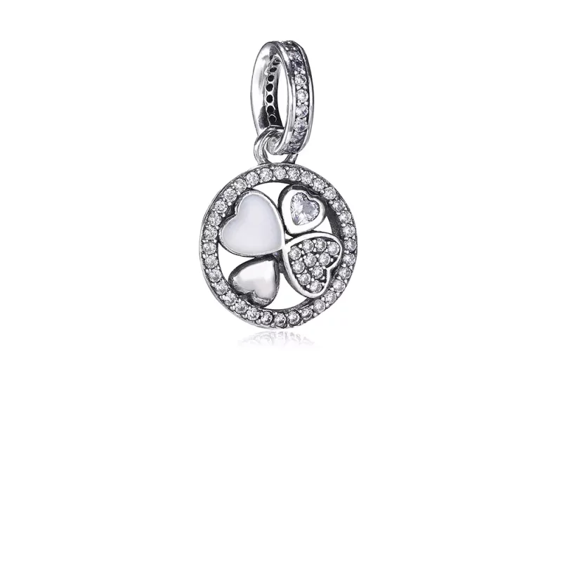 (imagen para) Collar Corazones de amor PANDORA