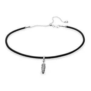 (imagen para) Gargantilla en plata de ley Gargantilla de cuero negro collar y colgante de plumas PANDORA
