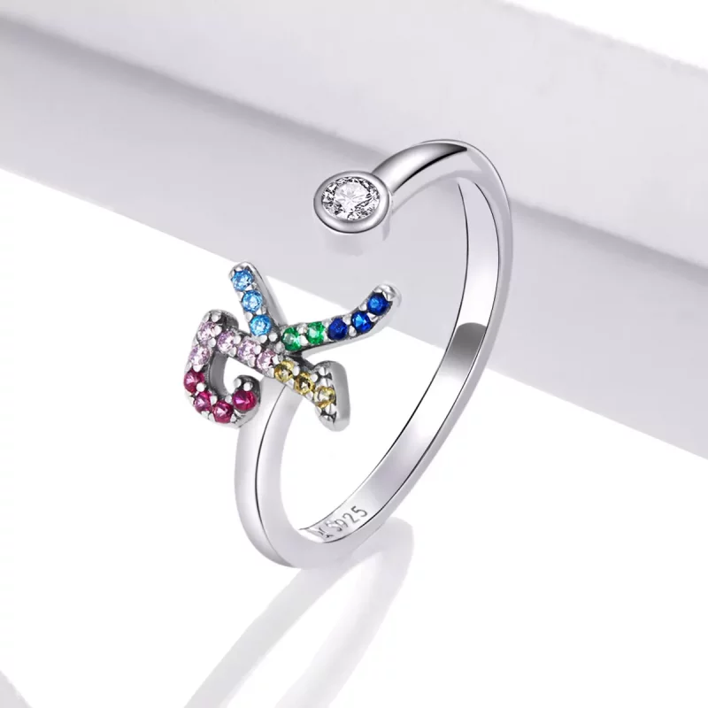 (imagen para) Anillo abierto Pandora Style con letra K en colores vibrantes - SCR723-K - Ver 2
