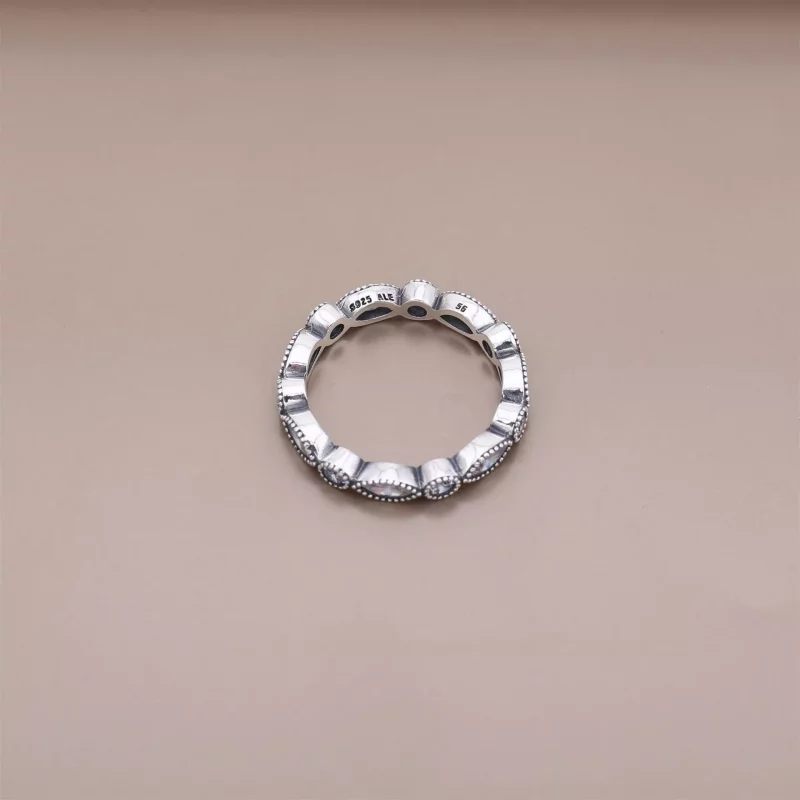 (imagen para) Anillo Brillante Seducci&oacute;n Marquise - PANDORA - Ver 3