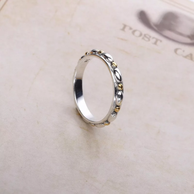 (imagen para) Anillo en Dos tonos Los opuestos se atraen PANDORA - Ver 2