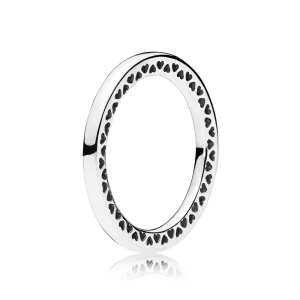 (imagen para) Anillo en plata de ley Corazones Cl&aacute;sicos de PANDORA