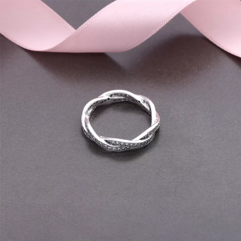 (imagen para) Anillo Entrelazado - PANDORA - Ver 2