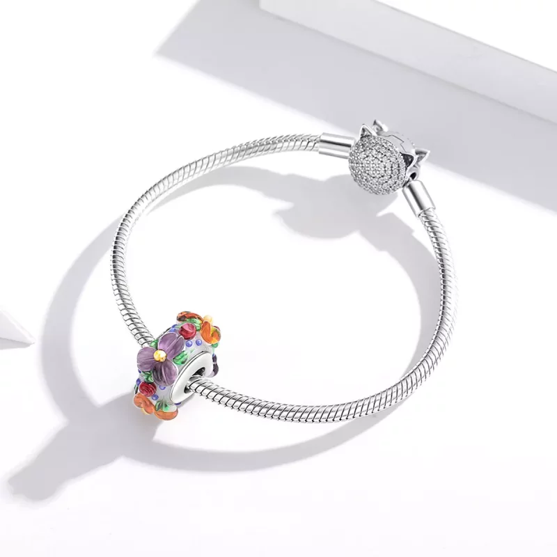 (imagen para) Charm espaciador de estilo Pandora en color plateado con flores coloridas - SCC1 - Ver 3