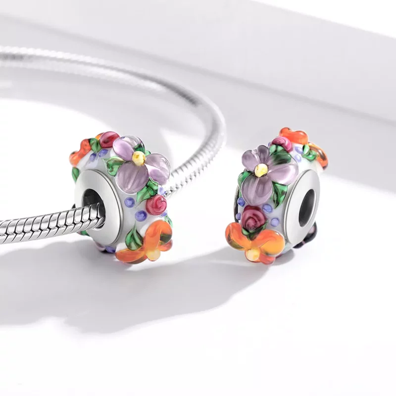 (imagen para) Charm espaciador de estilo Pandora en color plateado con flores coloridas - SCC1 - Ver 4