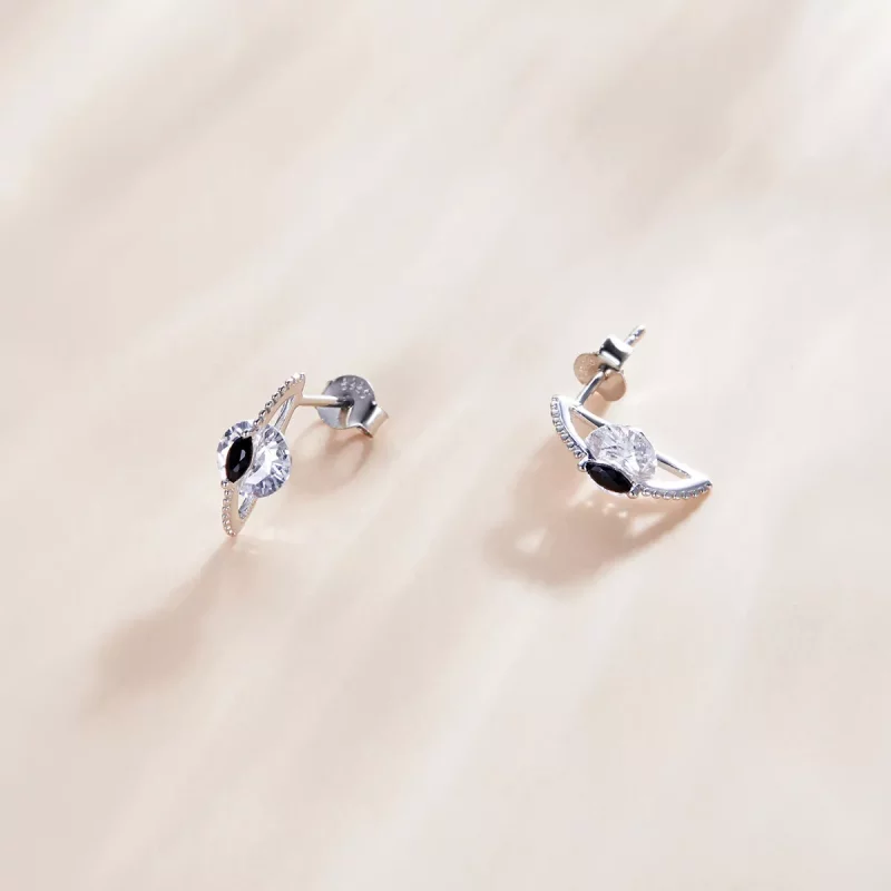 (imagen para) Estilo Pandora Entre Pendientes de Tornillo Negro y Blanco - SCE1036 - Ver 3
