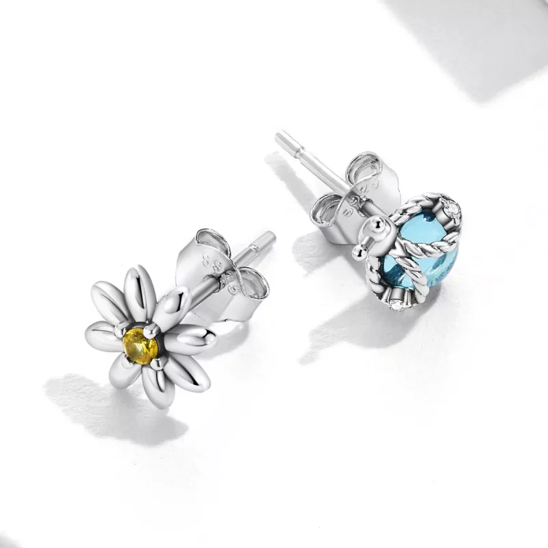(imagen para) Estilo Pandora Pendientes de Estudio Asimétricos con Margarita y Mariquita - SCE - Ver 3