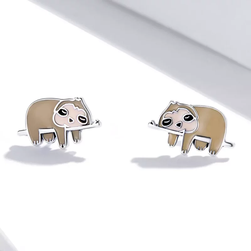 (imagen para) Estos aretes de tuerca estilo Pandora con lindos perezosos - SCE1280 - Ver 2