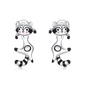 (imagen para) Estos aretes de tuerca estilo Pandora presentan un diseño de mapache - SCE990