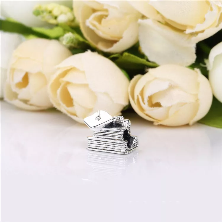 (imagen para) Charm PANDORA en plata de ley Birrete, libro y diploma - 798034 - Ver 3