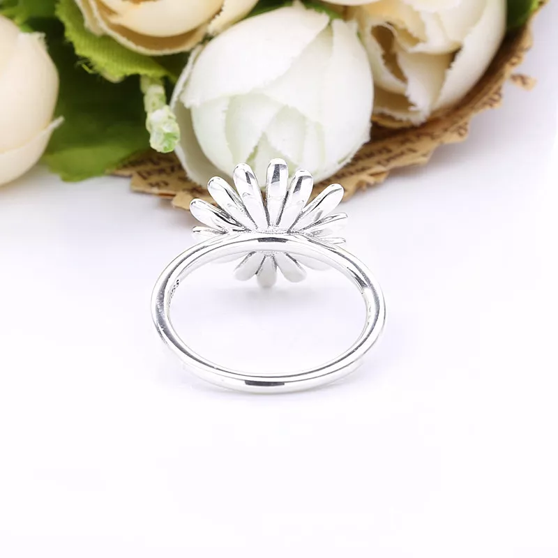 (imagen para) Anillo llamativo de margarita PANDORA con pavé - 198817C01 - Ver 5