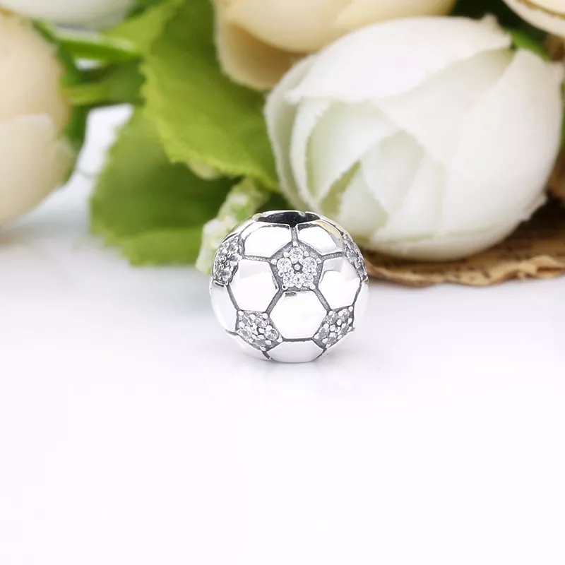 (imagen para) Encanto de fútbol brillante PANDORA - 798795C01 - Ver 3