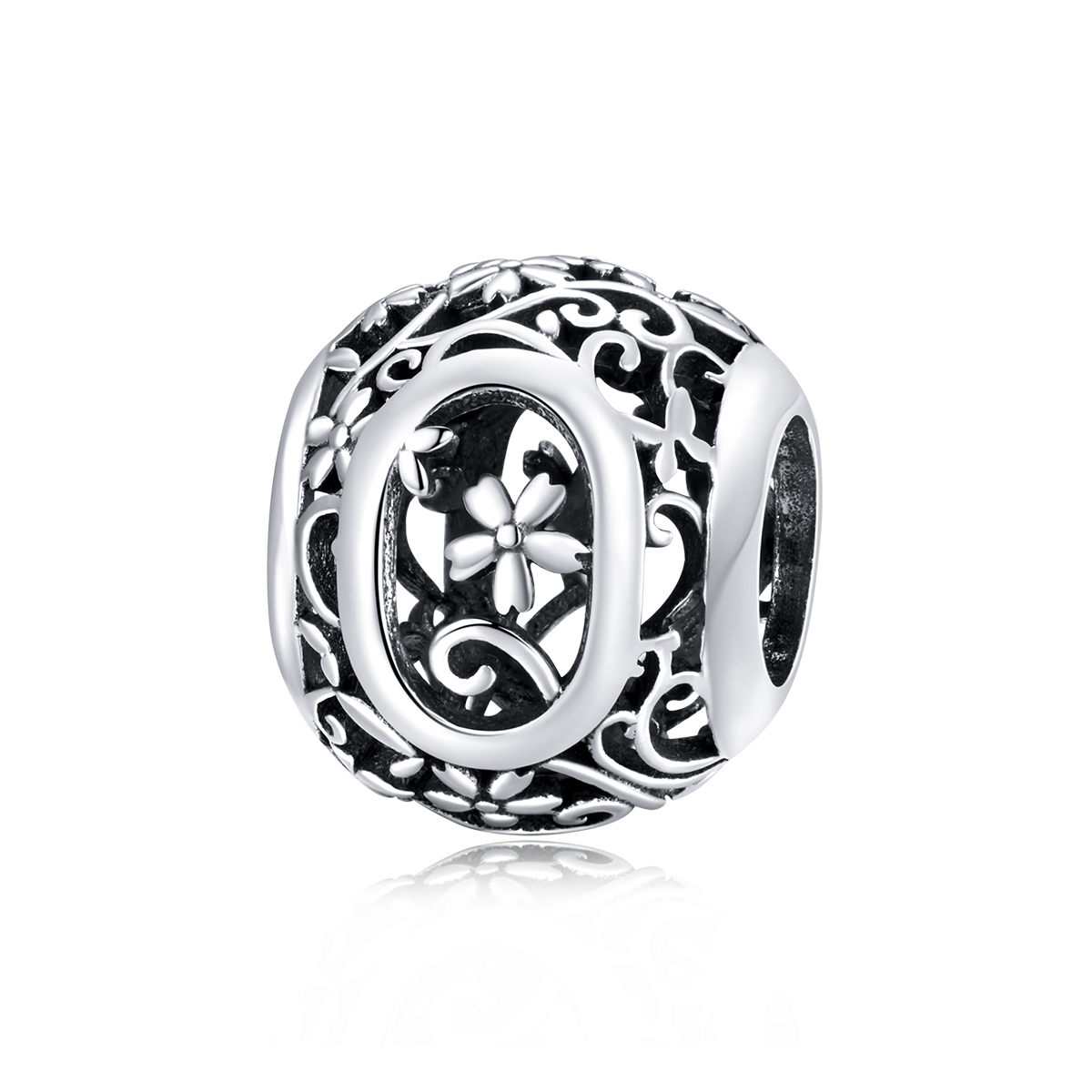 charm pandora estilo abierto de flor con letra o scc1444 o