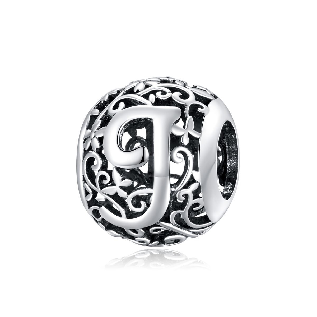encanto de letra j con diseño pandora estilo flor calada scc1444 j