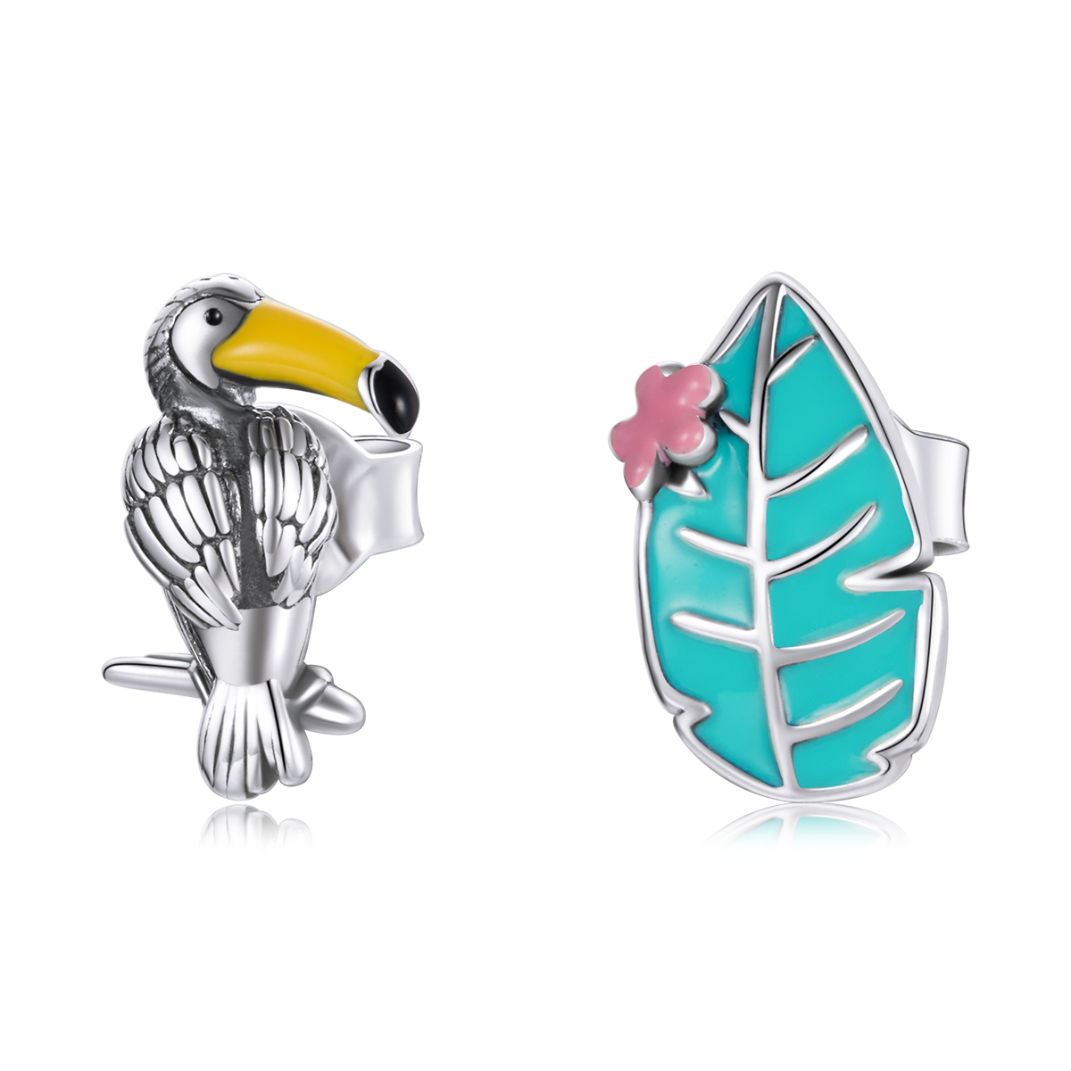 pendientes de botón de estilo pandora en plata con gran pájaro de pico largo y hoja sce1083