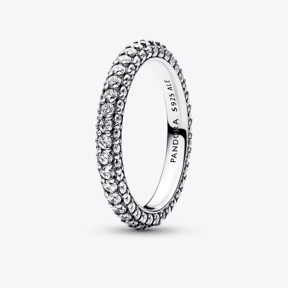 anillo de pandora timeless pavé de una sola hilera 192627c01