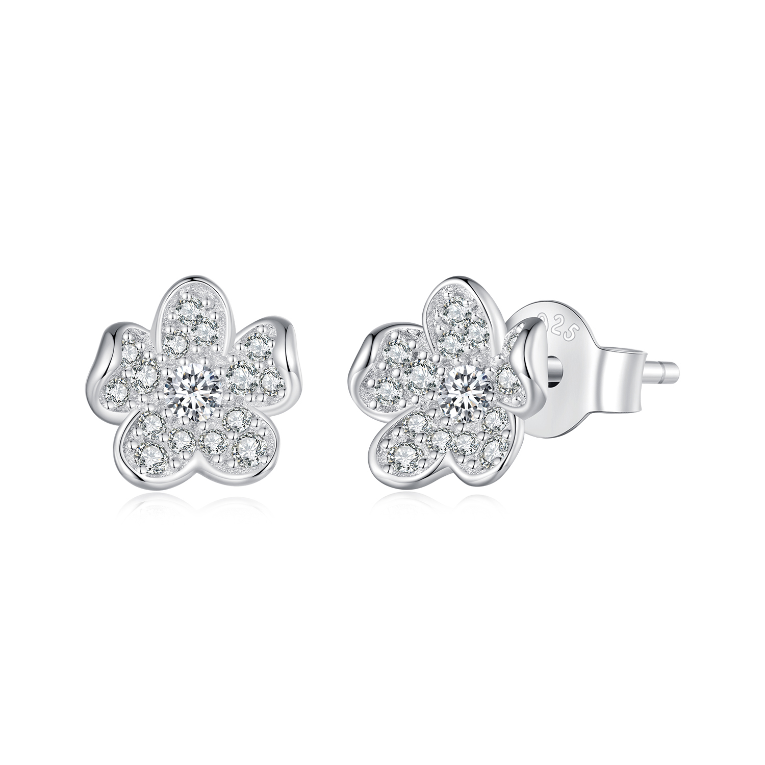 estos aretes de estilo pandora están incrustados con diamantes y tienen forma de flor bse855