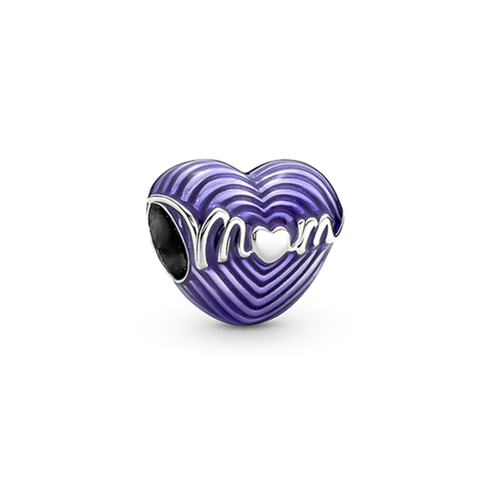 charm de corazón con la palabra mamá radiante de amor de pandora 791160c01