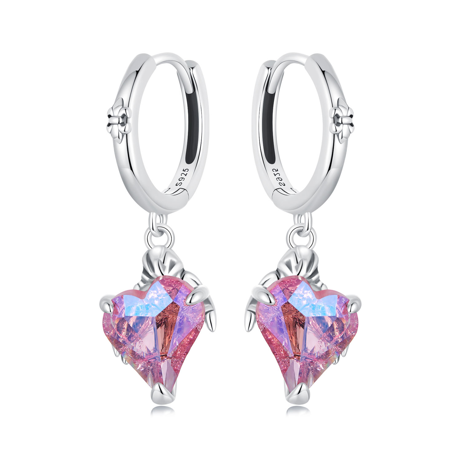 pendientes con forma de corazón y mano de esqueleto estilo pandora sce1705