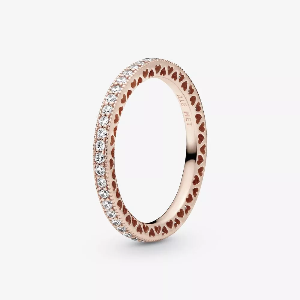 anillo pandora corazones 180963cz