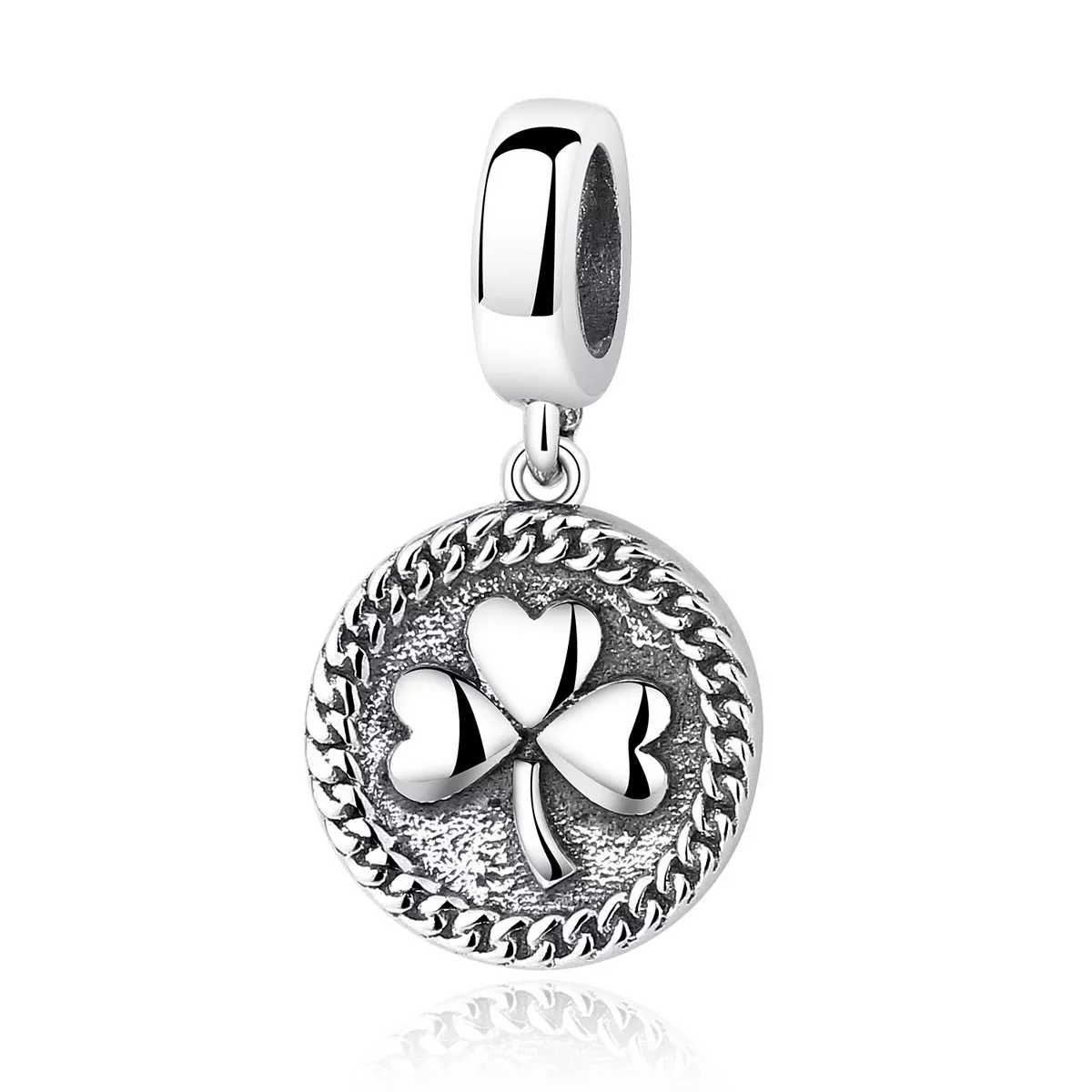 pendiente de trébol de plata con estilo pandora scc039